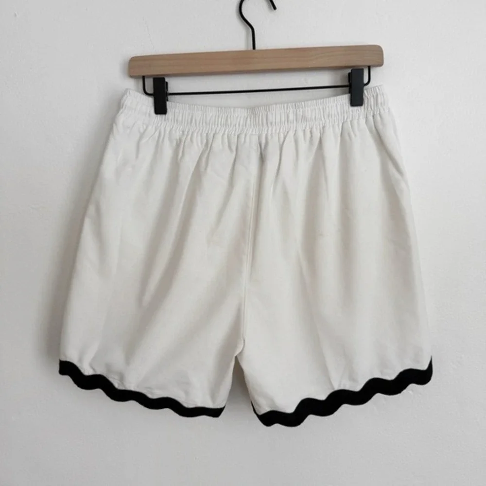 Runaway The Label‎ White Linen Shorts Scallop Hem Women's M High Waist Summer